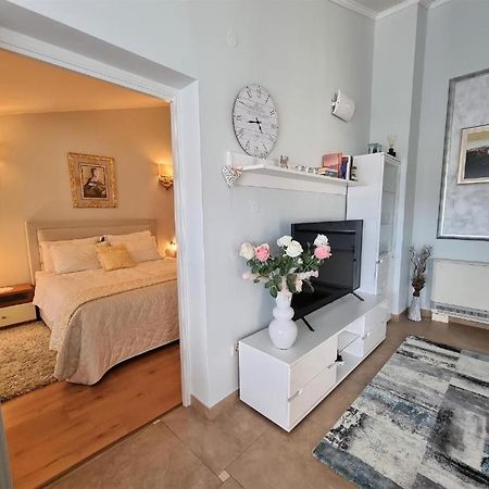 Apartments Ragusa Ровин Екстериор снимка