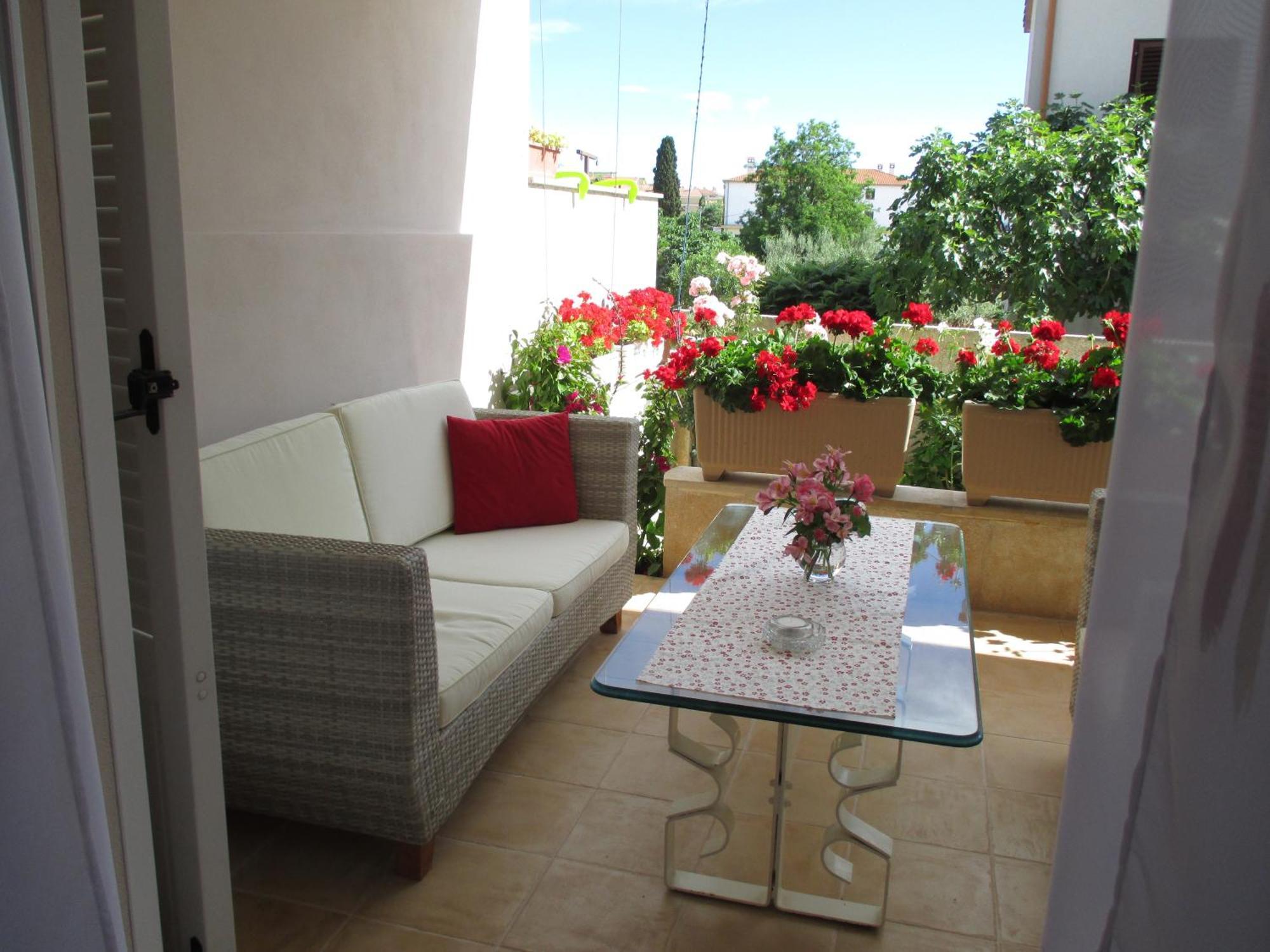 Apartments Ragusa Ровин Екстериор снимка